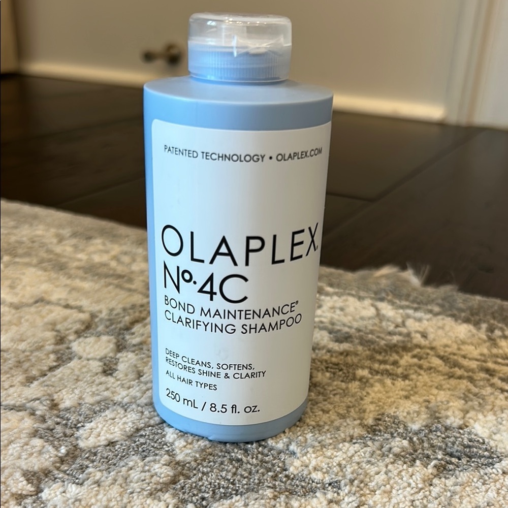 OLAPLEX No.4C Bond Maintenance Shampoo - Blue